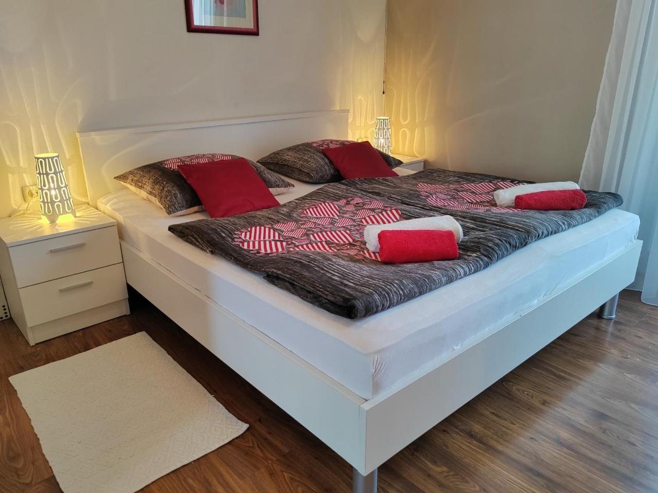 Room'S Brica Barbat na Rabu Exterior foto